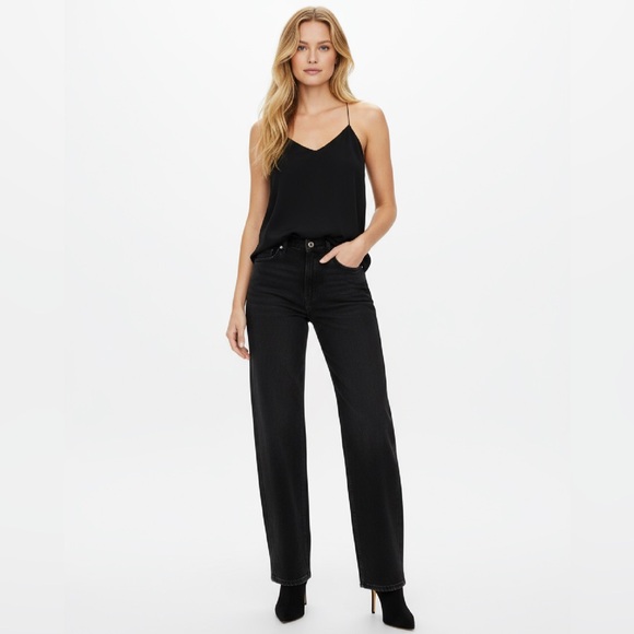 CLUB MONACO Tank Top - Picture 1 of 3